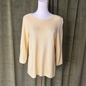 Sarah Arizona Petite Yellow Knit  100% rayon Sweater, M